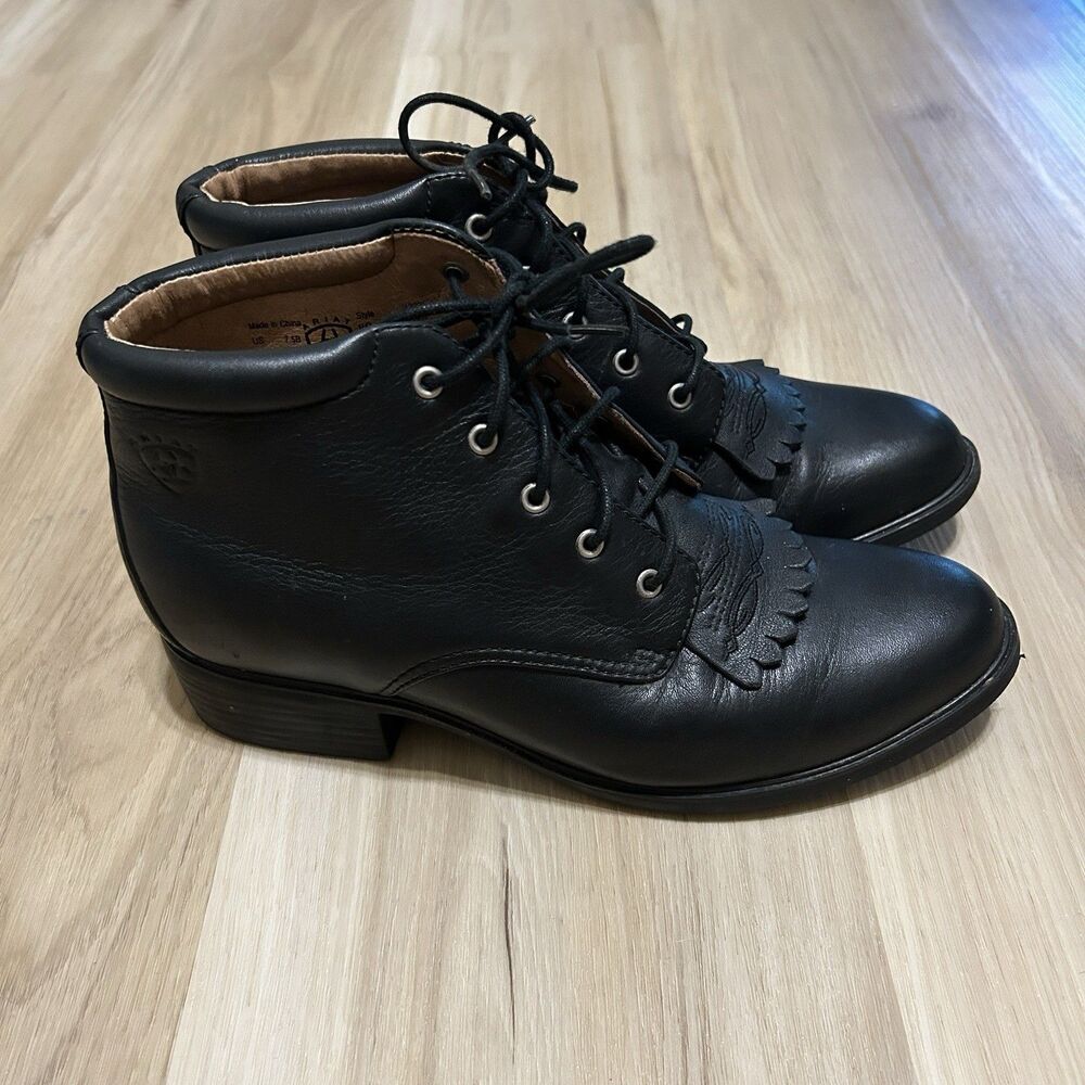 Ariat Josie Boots Women 7.5B Black Leather Ankle Equestrian Kiltie Paddock 12201